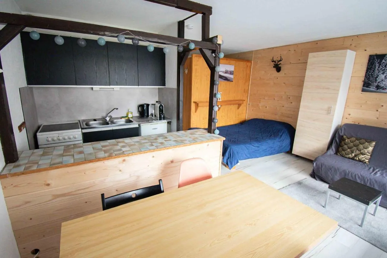 Relai S11 Grand et lumineux studio avec coin montagne 4-6 pers, 30m des pistes, grand balcon, DRAPS NON COMPRIS Saint-Jean-dʼAulps Appartement